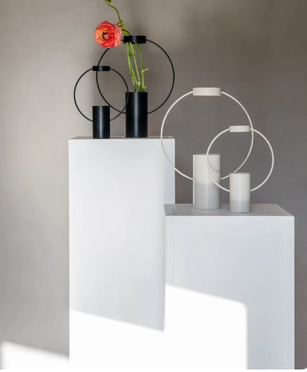 Moon vas lstor Svart